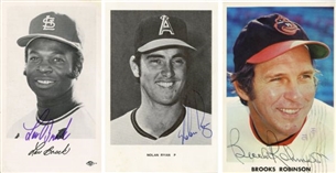 Vintage Signed Lot of (3) Fan Mail Black & White Photos w/ 1975 Envelopes From Teams: Nolan Ryan, Lou Brock & Brooks Robinson